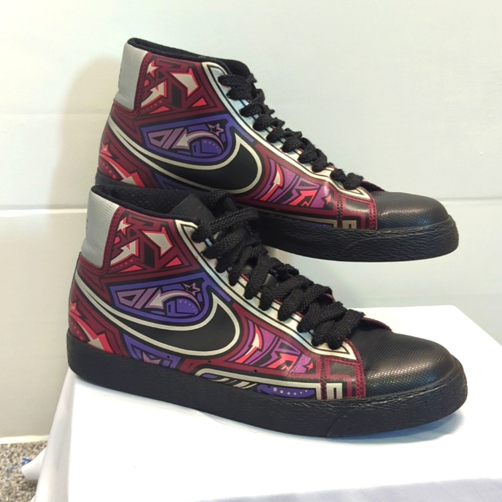 Nike Blazer High top Illustrated  315877-003 size 8.5 #185